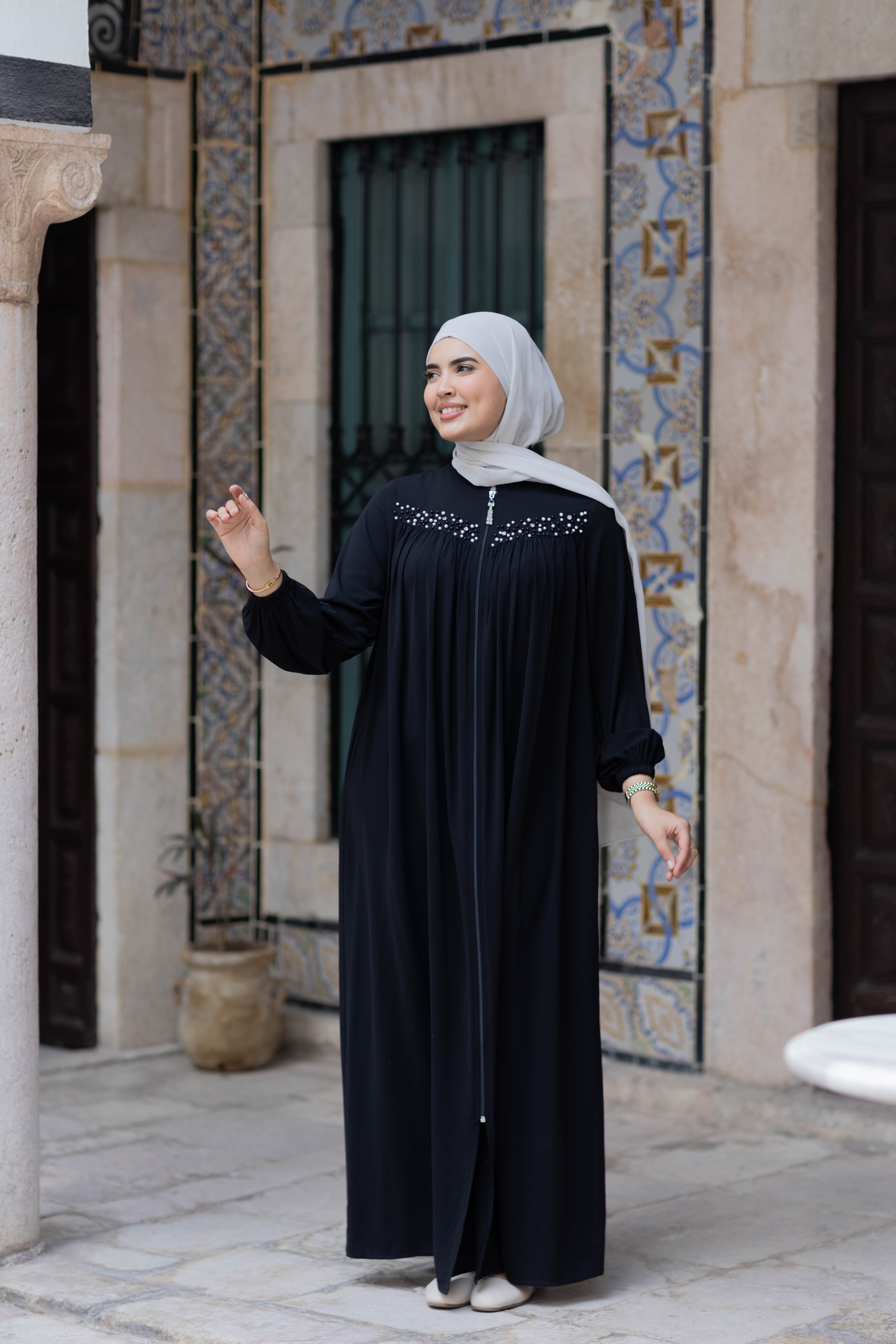 Abaya Perles Noir